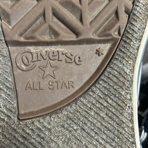 Converse AS Hi Sneaker Black White Shark Canvas kids Sharks Pattern 666888F - Picture 11 of 11